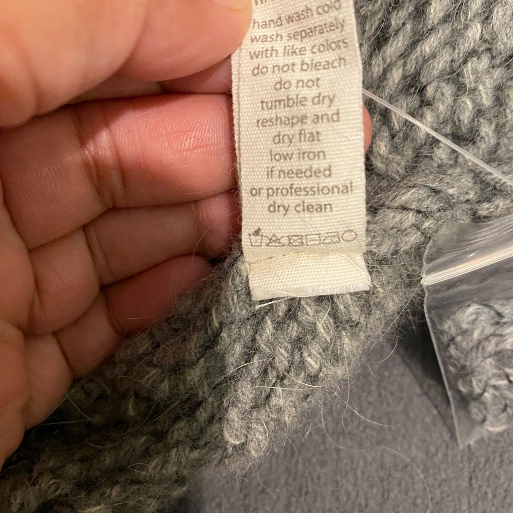 Subtle luxury  Grey open knit cardigan #knitwear  Crochet grey - Picture 3 of 11
